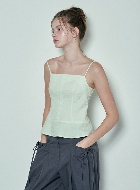 Flare Blouse in Y/Green VW4MB105-3E