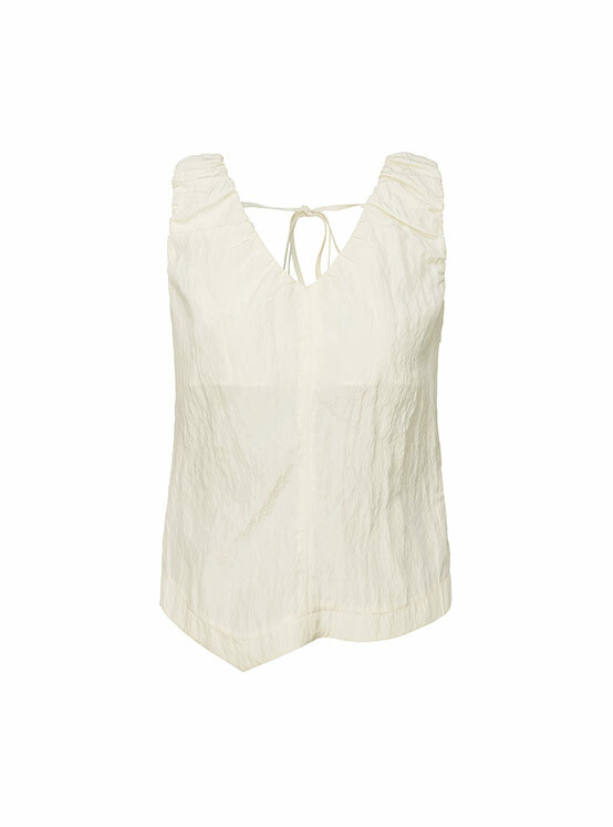 Unbalance Back Open Blouse in Cream VW4MB106-9A